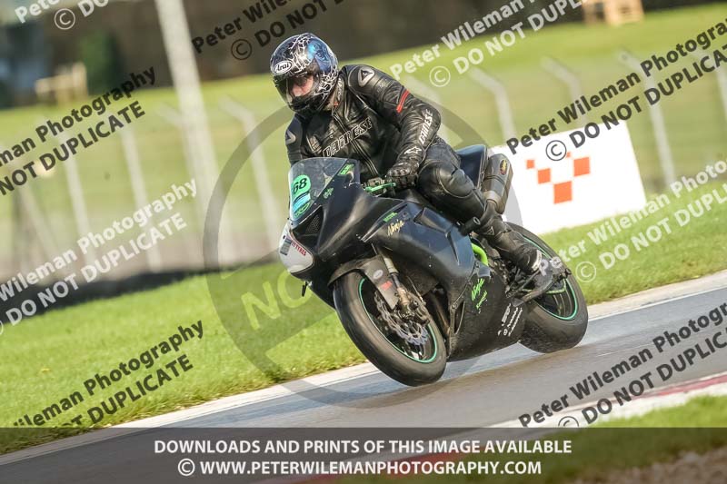 donington no limits trackday;donington park photographs;donington trackday photographs;no limits trackdays;peter wileman photography;trackday digital images;trackday photos